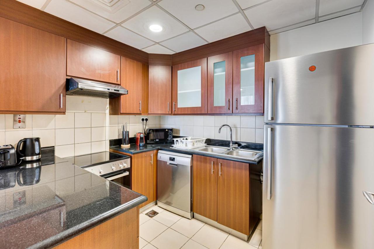 Wonderful Apartment Near The Beach Sadaf Jbr Дубай Екстериор снимка