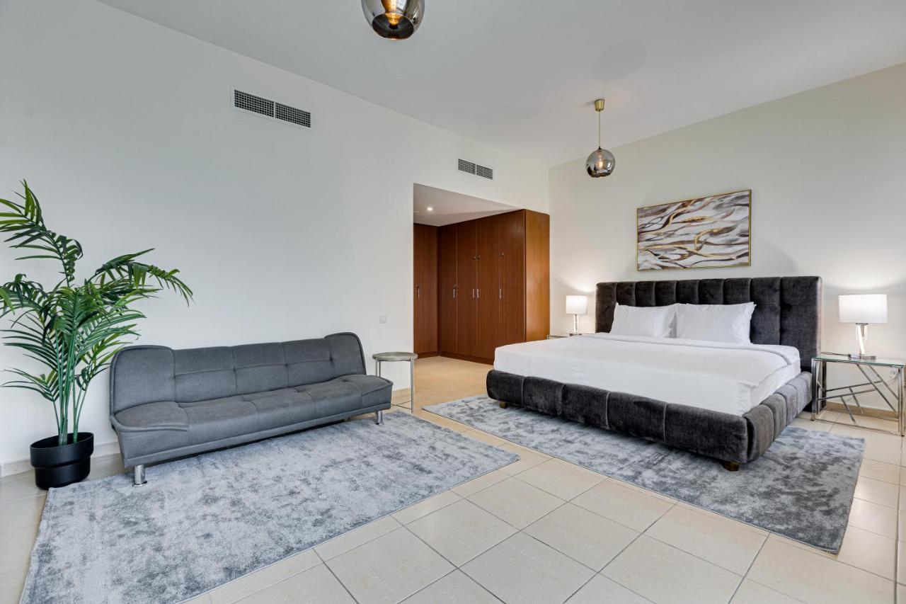 Wonderful Apartment Near The Beach Sadaf Jbr Дубай Екстериор снимка